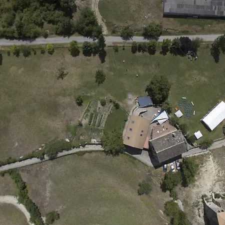 Casas Arana - Parque Nacional De Ordesa * Albella