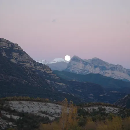 Casas Arana - Parque Nacional De Ordesa Szálloda Albella