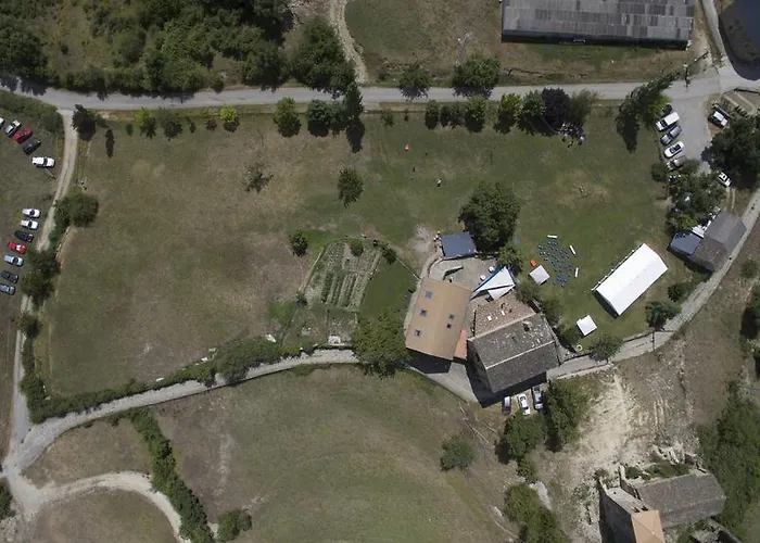 Casas Arana - Parque Nacional De Ordesa * Albella